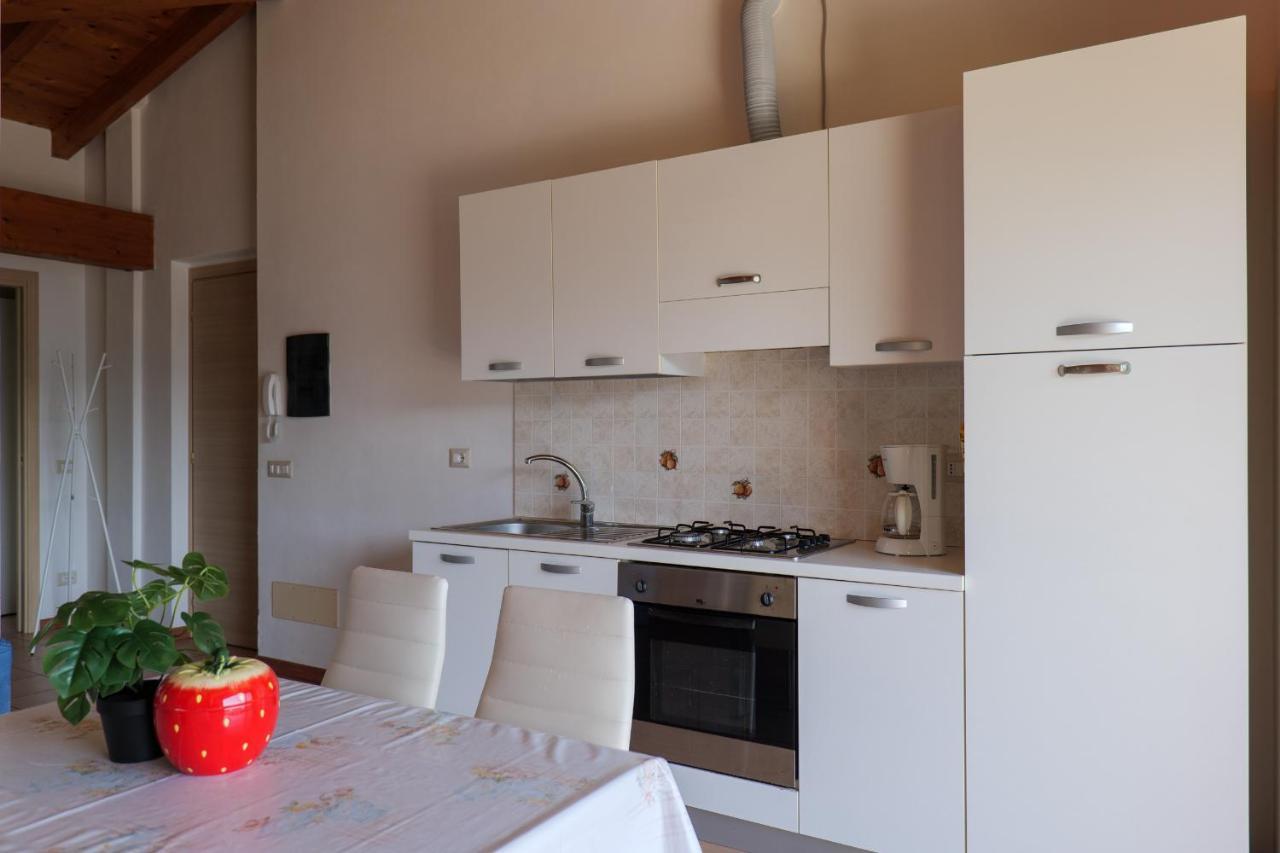 شقة Panoramic'S Loft Tramonto فيربانيا المظهر الخارجي الصورة